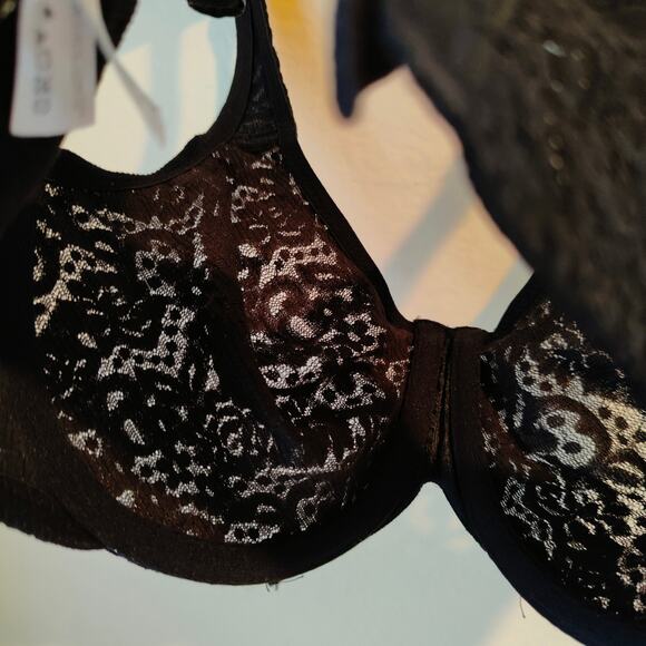 Wacoal 34D Black Sheer Lace Soft cup Underwire Bra Intimates Lingerie Sexy - Picture 2 of 5